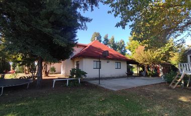 Parcela 1.7 ha con casa 6 Dormitorios