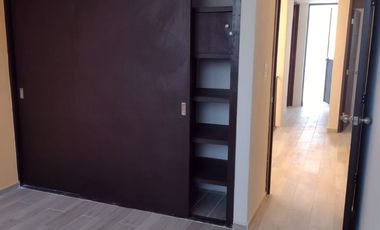 Rento amplia casa dentro de conjunto cerrado en Col.  Xonaca 3 recamaras 1.5 baños cochera 2 autos $9500