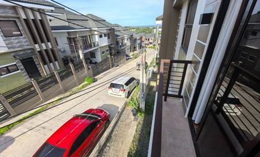 Minglanilla Highlands 4BR Duplex 114sqm 2-car Furnished Abuno