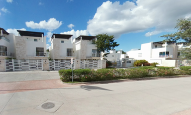 VENTA DE CASA EN PLAYA DEL CARMEN QUINTANA ROO.