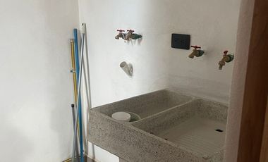 RENTA DEPARTAMENTO AMUEBLADO, PLANTA BAJA FRACC CUAUTLANCINGO