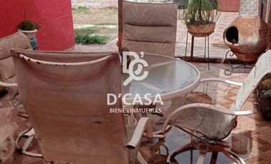 SE VENDE CASA EN COLONIA EL PUENTE