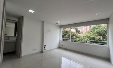 SE VENDE APARTAMENTO EN EL POBLADO, CASTROPOL