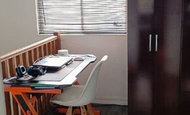 Se vende casa hermosa de 2 pisos, remodelada, cómoda y bien ubicada, Santiago Humberstone 286