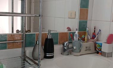 Se vende casa hermosa de 2 pisos, remodelada, cómoda y bien ubicada, Santiago Humberstone 286