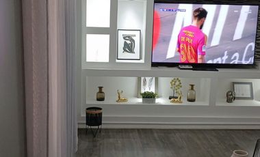 Se vende casa hermosa de 2 pisos, remodelada, cómoda y bien ubicada, Santiago Humberstone 286