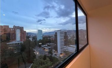 SE VENDE APARTAMENTO EN EL POBLADO, CASTROPOL
