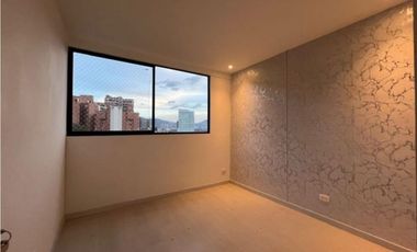 SE VENDE APARTAMENTO EN EL POBLADO, CASTROPOL