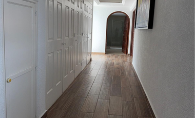 16.2 CASA EN RENTA EN SAN GIL COMPLETAMENTE AMUEBLADA - PASEO DEL ABANICO 124