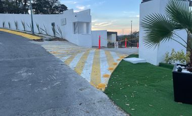 EXCELENTE TERRENO PLANO SAYAVEDRA,