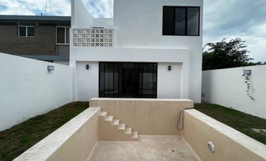 SE VENDE CASA EN PRIVADA ZENDERA