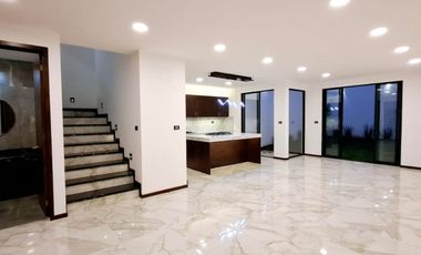 VENDO CASA EN 