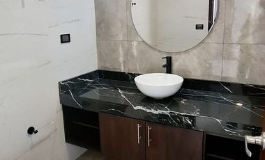 VENDO CASA EN 