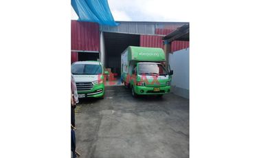 Venta De Local Comercial En Villa Marina