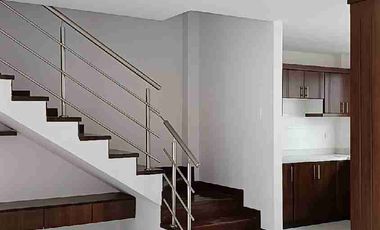 Venta de Casas con Crédito VIP en La Argelia, cerca de la Universidad Nacional de Loja, Ecuador