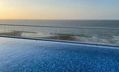 Se Vende o Arrienda Espectacular Apartamento frente al mar.