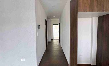 Venta de Departamento en Los Geranios, cerca del SuperMaxi y del Parque La Tebaida, Loja - Ecuador