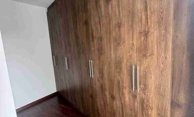 Venta de Departamento en Los Geranios, cerca del SuperMaxi y del Parque La Tebaida, Loja - Ecuador