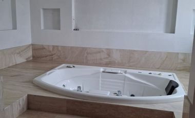 PRECIOSA CASA EN SAYAVEDRA