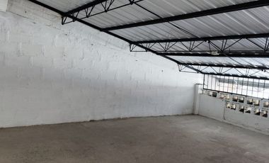 SE VENDE BODEGA EN GUAYABAL, SECTOR AGUACATALA