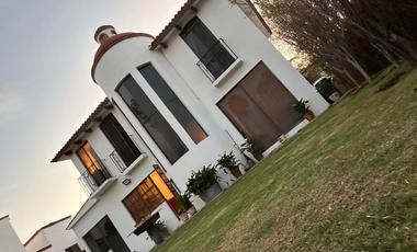 6.11 CASA EN RENTA EN SAN GIL COMPLETAMENTE AMUEBLADA - PASEO DEL ABANICO 217