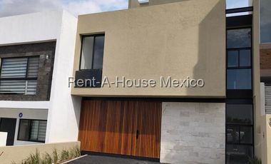 Estrena casa de tres recámaras en venta en Zen Life, El Mirador, Querétaro