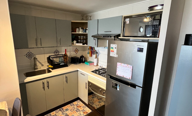 Venta Dpto 2D-2B Estacionamiento y bodega cerca Metro Gruta Lourdes