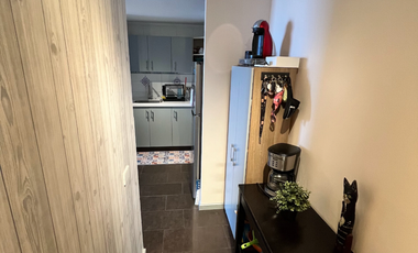 Venta Dpto 2D-2B Estacionamiento y bodega cerca Metro Gruta Lourdes