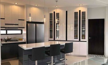 4 Bedroom House for Rent in South Forbes Villas