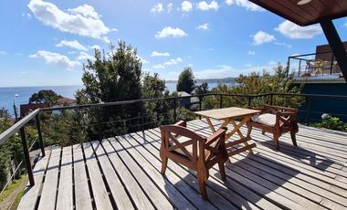 CASA CON VISTA Y ACCESO AL LAGO