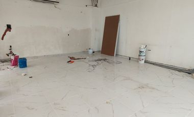 Locales desde 48 m² en Plaza Palmeras en el Fracc. Jardines de Virginia