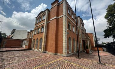 Edificio de Conservacion en Arriendo en Teusaquillo
