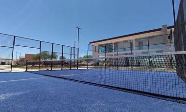 VENTA ESPECTACULAR con ROOF XARAMÁ Residencial, CENTRICO.