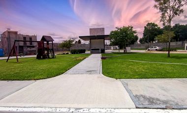 VENTA ESPECTACULAR con ROOF XARAMÁ Residencial, CENTRICO.