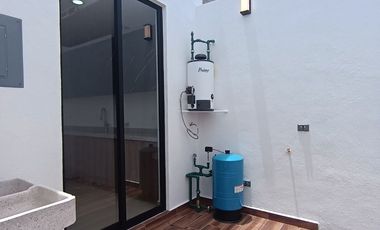 VENTA ESPECTACULAR con ROOF XARAMÁ Residencial, CENTRICO.