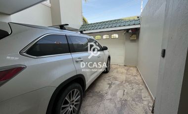 Casa en venta en la Alameda