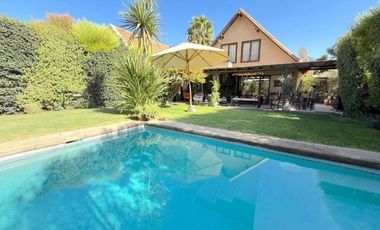 Casa En Arriendo El Umbral De Chicureo