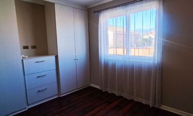 Vendo casa de cuatro dormitorios en Machali Rancagua
