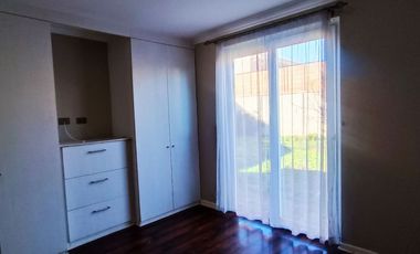 Vendo casa de cuatro dormitorios en Machali Rancagua