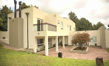 ARRIENDO VENDO DIRECTO LINDA CASA MODERNA 1 AÑO DE 600 M2 YERBABUENA