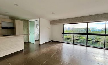 Se vende apartamento en Álamos Pereira con permiso para Airbnb en lujoso edificio.