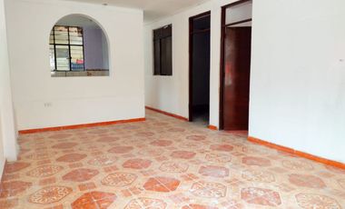 DEPARTAMENTO EN 1ER PISO , 133M2 , CASA BLANCA , SJL