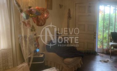 CASA  CON  GRAN POTENCIAL PARA REMODELAR