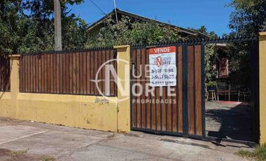 CASA  CON  GRAN POTENCIAL PARA REMODELAR