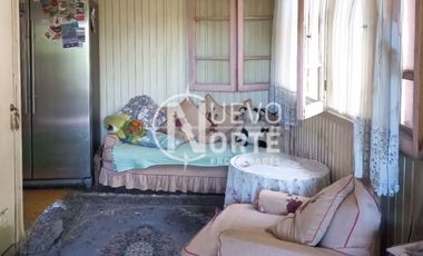 CASA  CON  GRAN POTENCIAL PARA REMODELAR