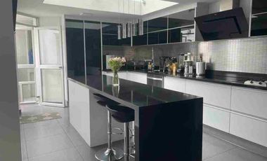 OPORTUNIDAD Casa amplia de lujo con 4 habitaciones 289 metros de construcción en excelente urbanizacion balcon del norte con seguridad 24 horas