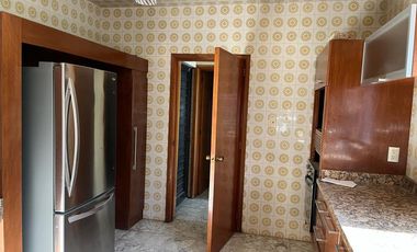 Rta arbide casa $28mil amplia casi esq.b. Algeciras solo p/officinas,comercio, consultorios,etc.4 recam c/u baño y vestidor cto lavado/ y servicio