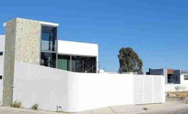 HERMOSA CASA EN VENTA EN CAVALLIS, CAMPESTRE HARAS DEL BOSQUE