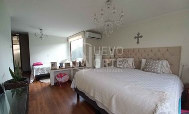 IMPECABLE CASA EN CHAMISDERO A SÓLO 10 MINUTOS DE VITACURA