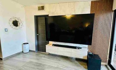 VENTA CASA EN RINCONES DE SAN MARCOS(RINCONADA DE SAN MARCOS)FRENTE A PARQUE. 3 RECAMARAS Y UN DEPTO. INDEPEN. 425M2 C. TOTALMENTE REMODELADA Y EQUIPADA.